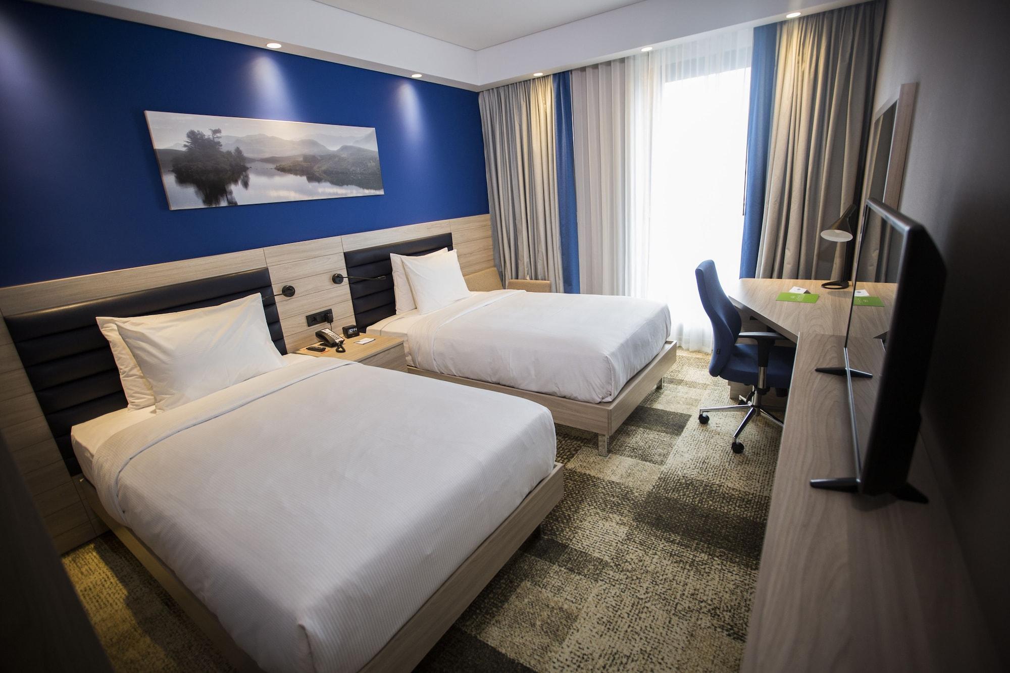 Отель Hampton By Hilton Болу Экстерьер фото