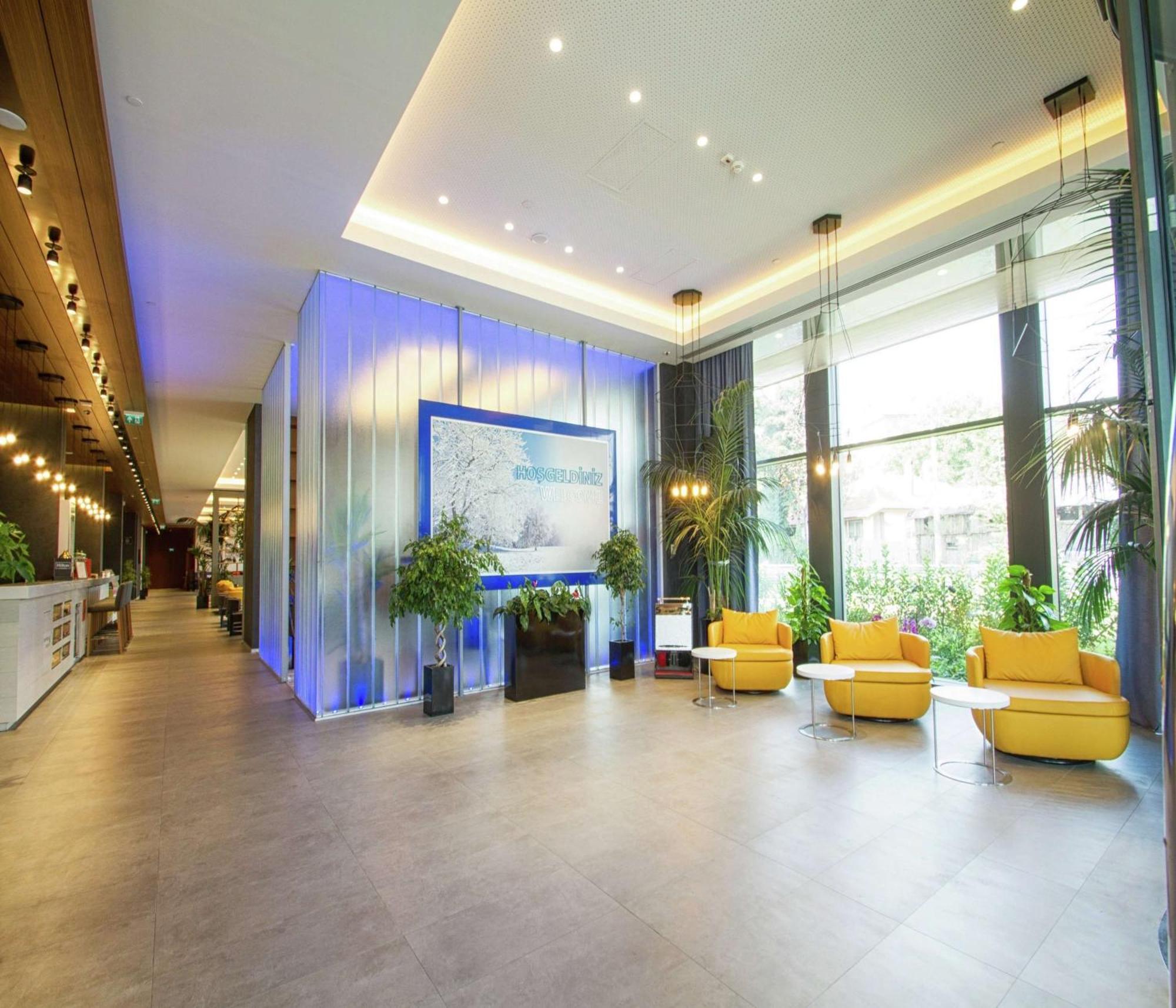 Отель Hampton By Hilton Болу Экстерьер фото