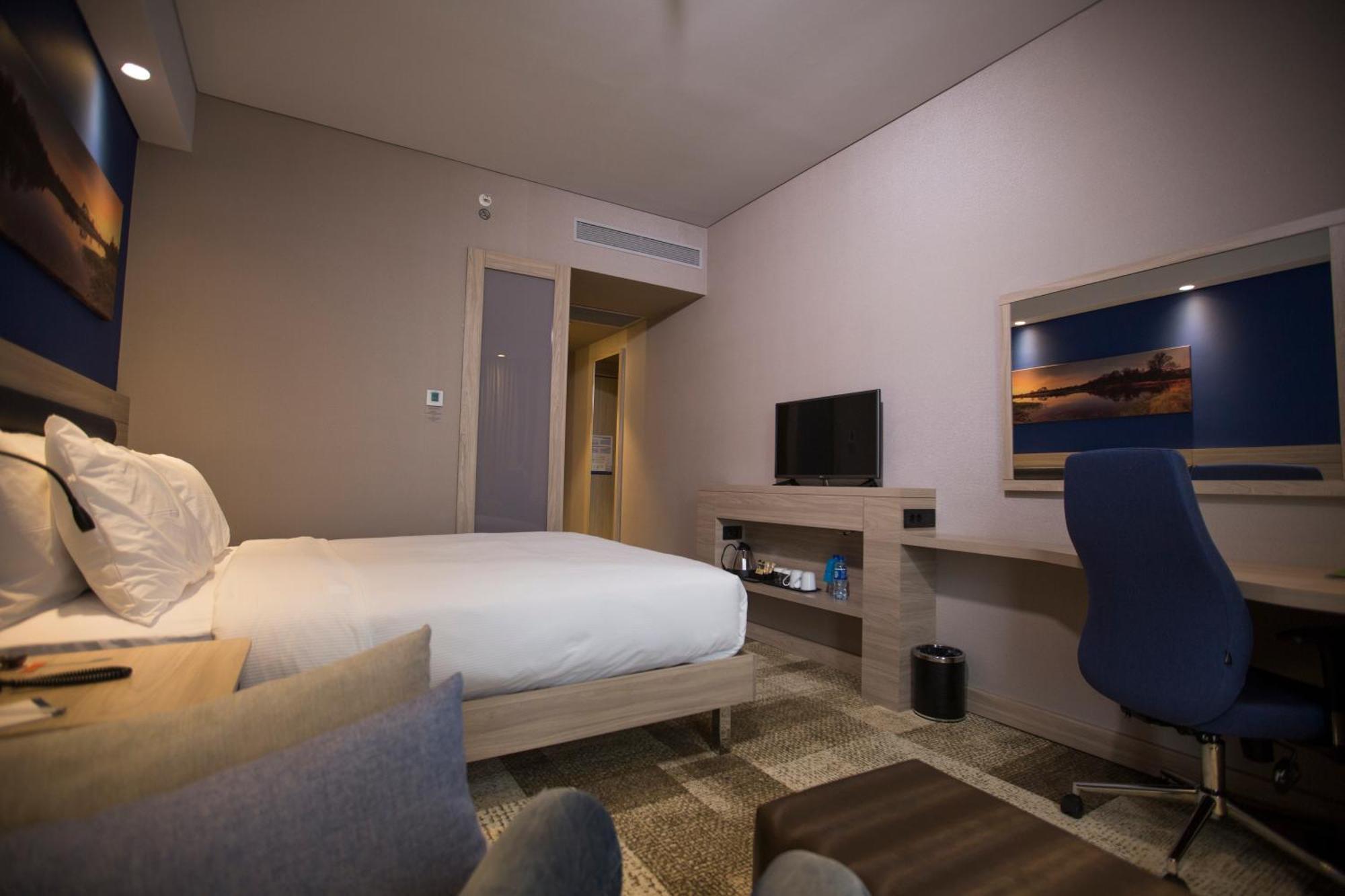 Отель Hampton By Hilton Болу Экстерьер фото