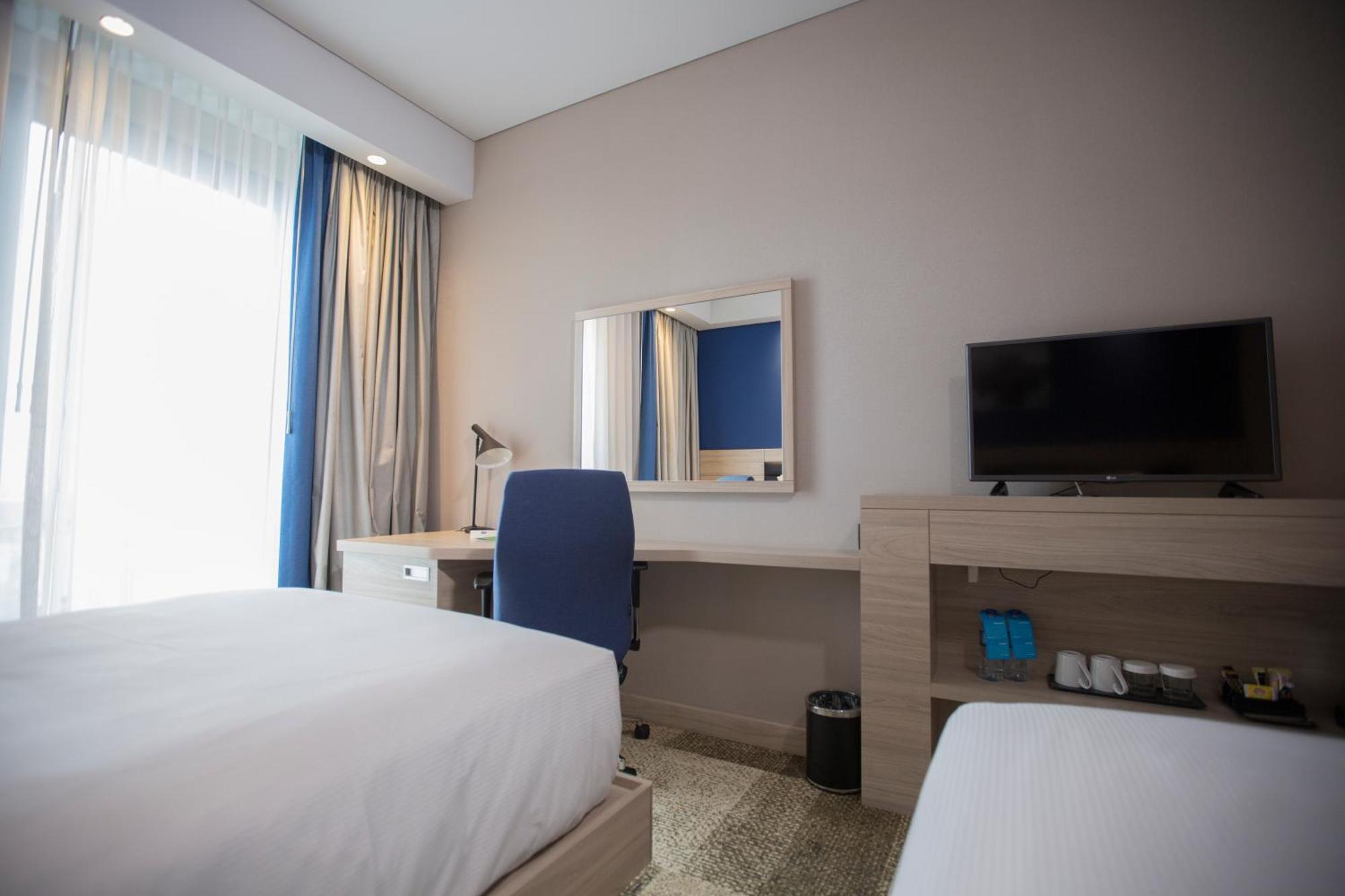 Отель Hampton By Hilton Болу Экстерьер фото