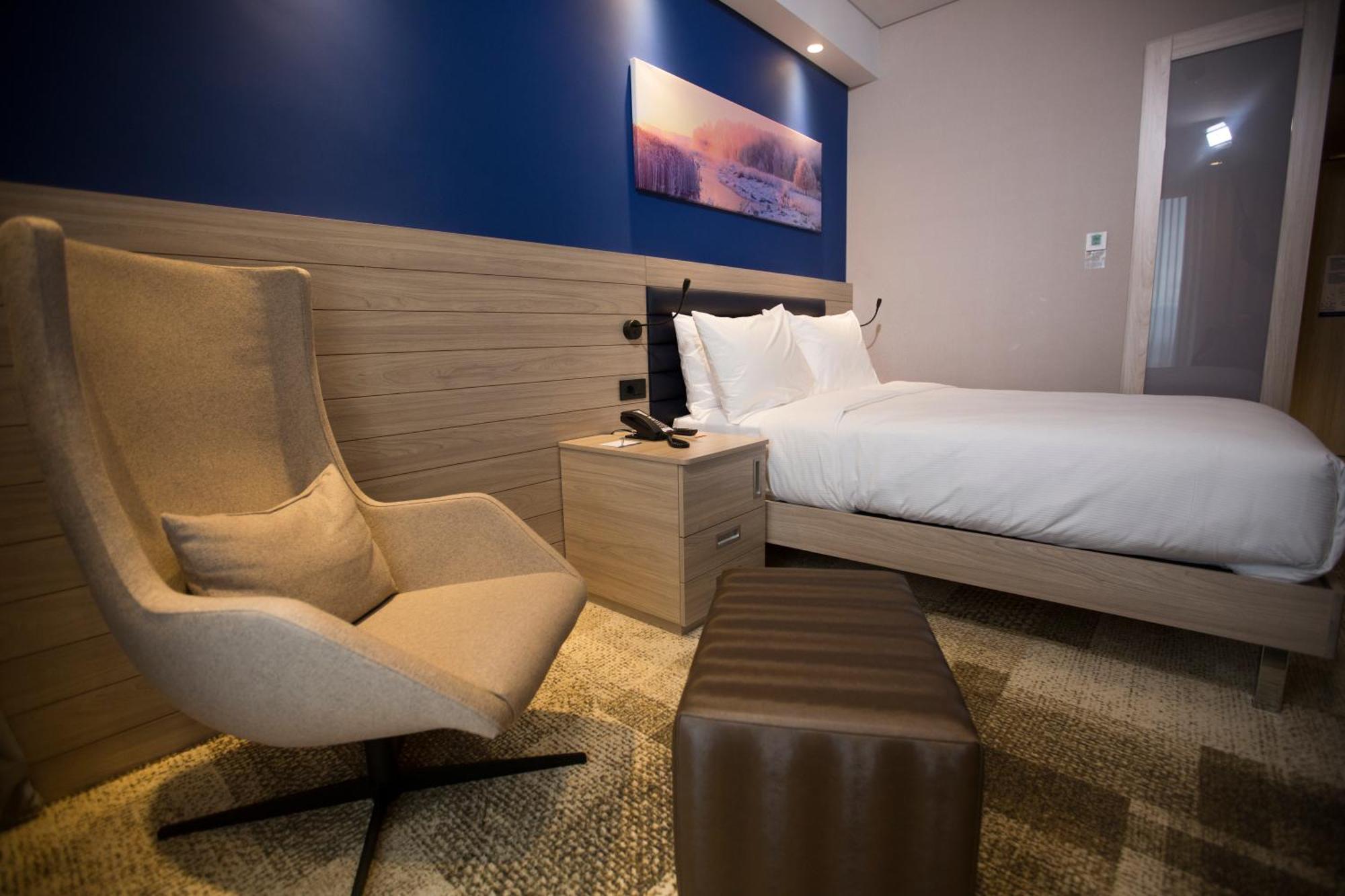 Отель Hampton By Hilton Болу Экстерьер фото